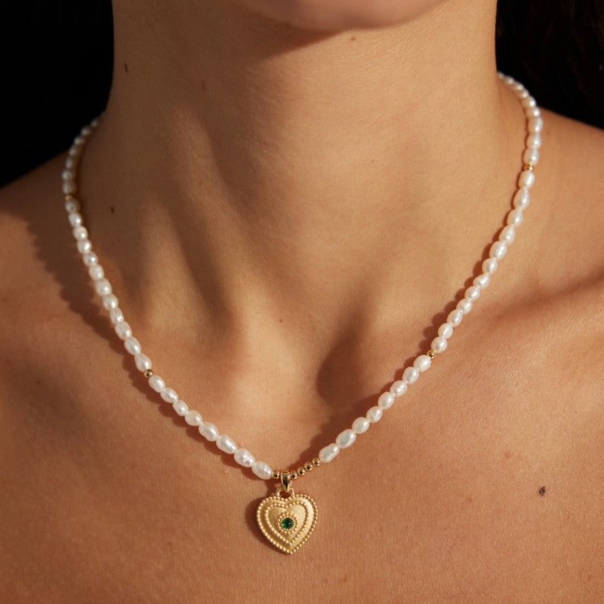 Heart Pendant Pearl Necklace | S925 Sterling Silver, Vintage Gold / White Gold