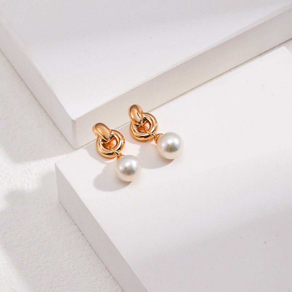 Linked Pearl Earrings | S925 Sterling Silver, Vintage Gold / White Gold