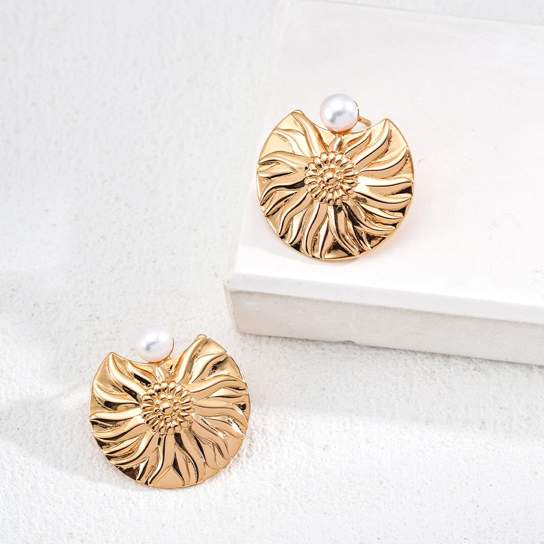 Sunburst Pearl Stud Earrings | S925 Sterling Silver, Vintage Gold