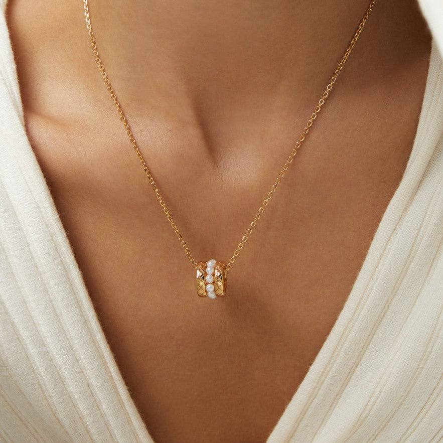 Mother of Pearl Bead Necklace | S925 Sterling Silver, Vintage Gold / White Gold