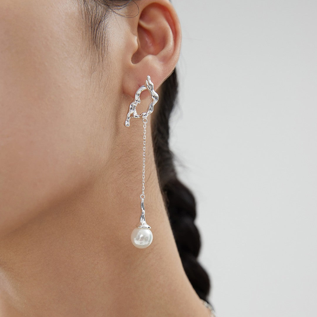 Pearl Reimagined Earrings | S925 Sterling Silver, Natural Pearl, Silver Finish